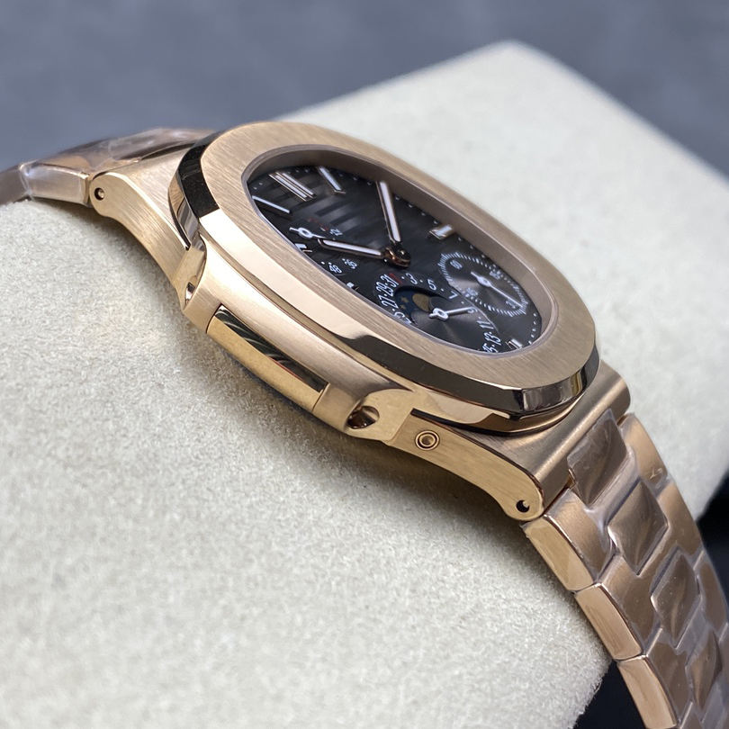 Big Daddy of all rose gold Moon Phase! the discontinued edition